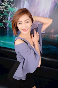 プロフィール写真6・サラ｜Mabuhay・マブハイ - 中洲のインターナショナルパブ