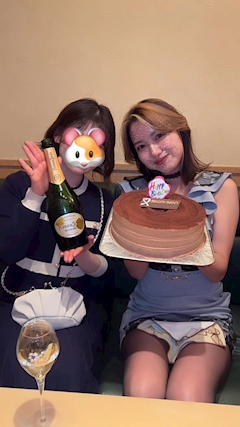 希咲 若那「エヴァ子おたおめです☝🏽🤍」