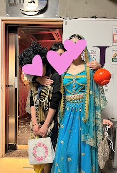プロフィール写真21・💚🖤真優👀mrsj上野🖤💚｜Mrs.J 上野・ミセスジェイ - 上野の熟女パブ/熟女キャバクラ