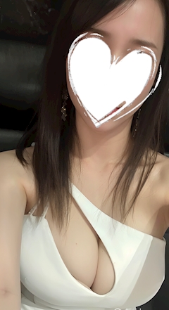 プロフィール写真15・💚🖤真優👀mrsj上野🖤💚｜Mrs.J 上野・ミセスジェイ - 上野の熟女パブ/熟女キャバクラ
