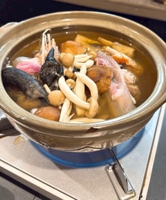 上原ひな