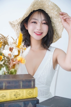 プロフィール写真2・🧡💚柊　唯🧡💚｜Vani Cafe・ヴァニ カフェ - 岡崎のガールズバー