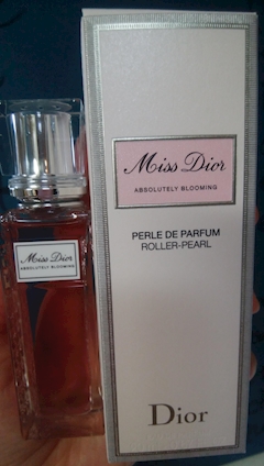 プロフィール写真11・なつき|新宿・歌舞伎町 熟女キャバクラ・Mrs.J