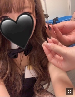 六條 あゆ「遅れてる🥺」