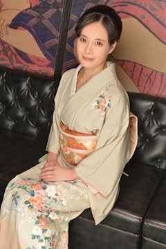 プロフィール写真4・平岡　里枝子｜新橋 熟女キャバクラ・SHUNGA