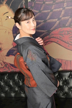 プロフィール写真2・平岡　里枝子｜新橋 熟女キャバクラ・SHUNGA