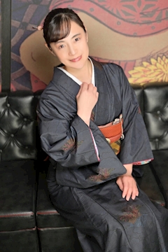 プロフィール写真3・平岡　里枝子｜新橋 熟女キャバクラ・SHUNGA