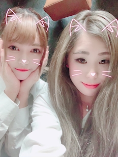 ゆうな☺︎♡*°「シャンパン🥂」