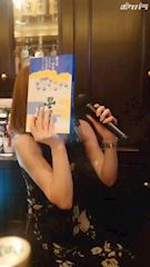 女の子