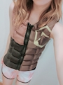 女の子