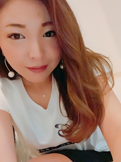 プロフィール写真3・美原千代｜UG・ユージー - 名古屋 錦のスナック