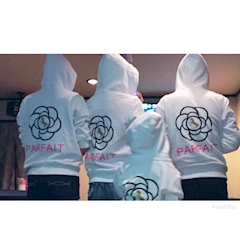 parfait💙💙あゆみ💙💙「そろそろ夜上がりたいなぁ…って、タウンワークを開くと時給に低さにビックリしてまたキャバ嬢、ずっとキャバ嬢」