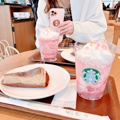 アヤメ「ゆずきさんってほんとうにかわいい」