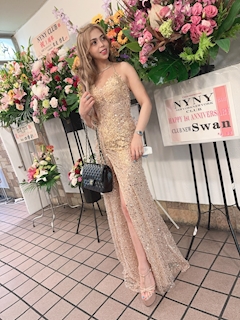 プロフィール写真7・ERIKA|NYNY・ニューヨークニューヨーク - 名古屋 栄のインターナショナルパブ