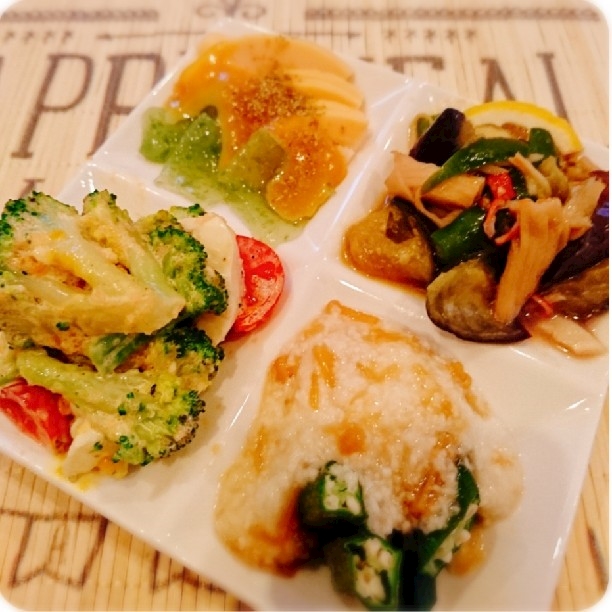 ヨネスケの ひとな J 1 Ginza ジェイワンギンザ 銀座のキャバクラ ポケパラ