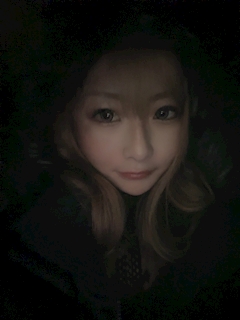 プロフィール写真4・磨依｜Lounge Eight・エイト - 東三国のガールズバー