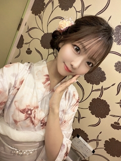 プロフィール写真5・みく|Cara・カーラ - 名古屋 瑞穂区のキャバクラ