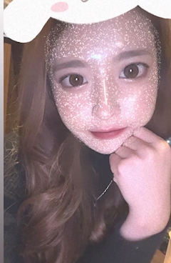 プロフィール写真8・もも｜Bar Color・カラー - 中洲のガールズバー
