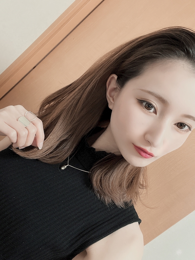 プロフィール写真2・柊 ゆな|