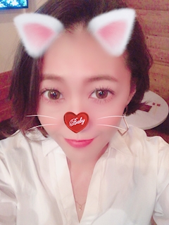 プロフィール写真4・里歌｜アリーDenim・デニム - 関内のパブ/スナック