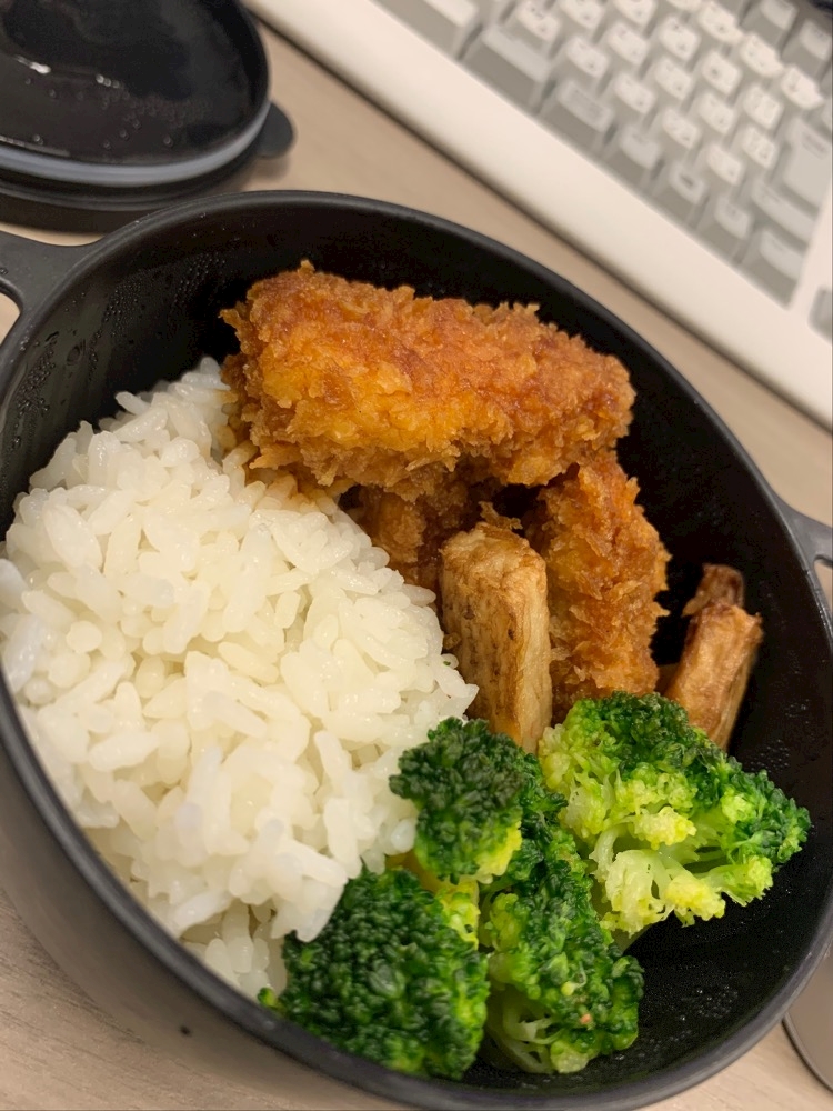 お腹に優しいお弁当ってなんでしょう まりあ Londo Bell ロンドベル 高座渋谷のスナック ポケパラ