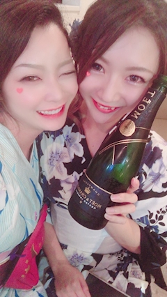 つばさ「🏮👘」