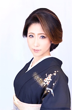 プロフィール写真4・小ママ 千歳 みい｜メンバーズ 聖・ヒジリ - 名古屋 錦のクラブ/ラウンジ