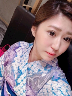 プロフィール写真5・小椋由佳|メンバーズ 麻由・マユ - 名古屋 栄のスナック