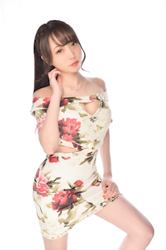 プロフィール写真2・ゆず｜新橋 キャバクラ・アテナ