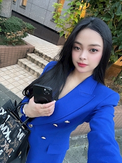 プロフィール写真3・KARA|NYNY・ニューヨークニューヨーク - 名古屋 栄のインターナショナルパブ
