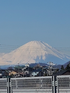 岩村サトミ「今日から仕事開始です😃」