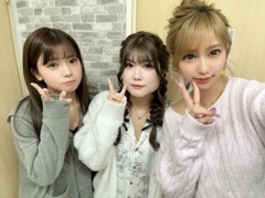 あずさ「1 日 目 🫡 🩷」