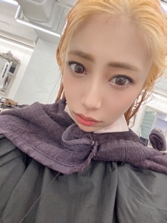 あずさ「お い し 🤩 💕」