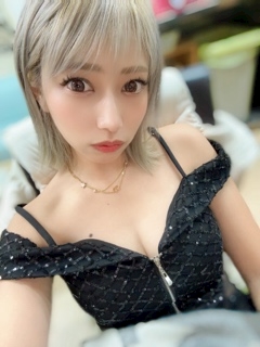 あずさ「さ て さ て 🥹 ❤️」