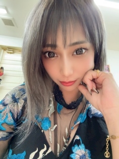 あずさ「良 い 色 だ 😌」