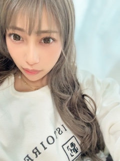 あずさ「 𝚂　𝚒　𝚖　𝚙　𝚕　𝚎　𝚒　𝚜　𝚝　𝚑　𝚎　𝚋　𝚎　𝚜　𝚝 💗」