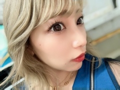 あずさ「伝 わ る ？ 🫡」