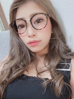 あずさ「甘 い 物 🍫」