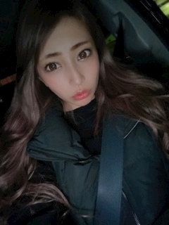 あずさ「襟 付 き 👗」