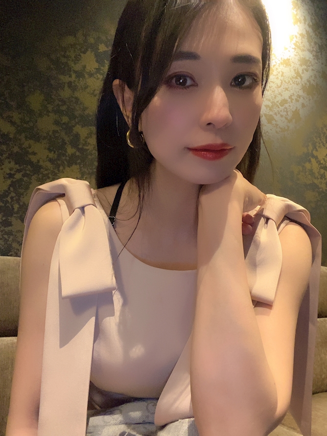 プロフィール写真3・♡樹木希    凛♡｜錦 キャバクラ・Mrs.CAFE 離宮