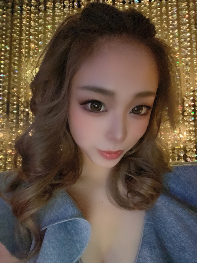 プロフィール写真11・やの あやの｜祇園 キャバクラ・ホワイトナイト