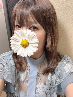 プロフィール写真1・😊 すみれ🐼😺🐰🐼❤️💜💕｜金山 熟女キャバクラ・デスパレート