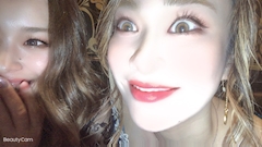 つきな「お腹すいた💕💕」