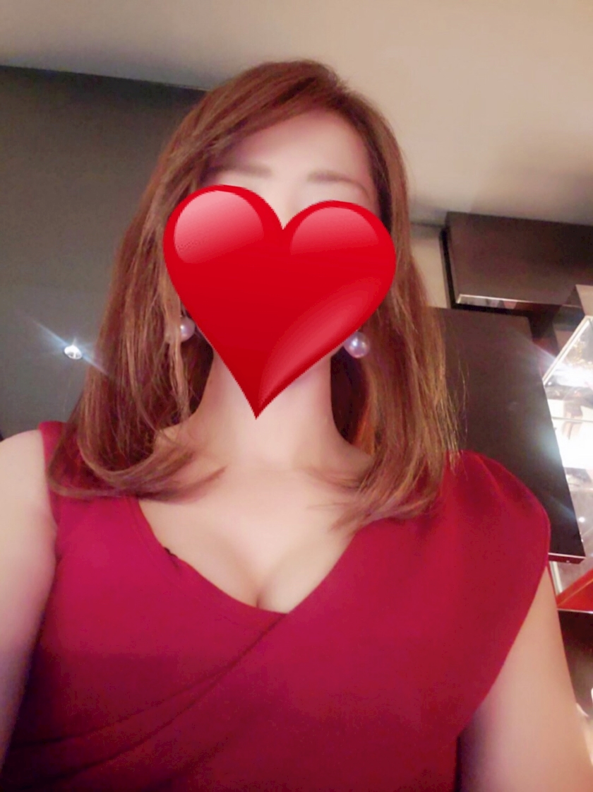 しおり 大阪 熟女キャバクラ Mrs J ミナミ ポケパラ