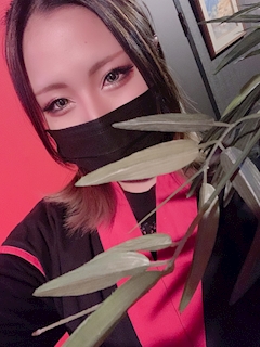 プロフィール写真4・吉乃🥷(よぴ)｜NINJA BAR 二の地下・ニノチカ - 岡山市（柳町）のガールズバー