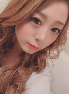 プロフィール写真3・えりか｜岡山 ラウンジ・サプリ