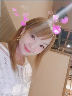 プロフィール写真2・桜井　友奈｜Lien・リアン - 川崎東口のパブ/スナック