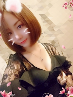 プロフィール写真7・リシャール・すず音｜心斎橋 キャバクラ・シュシュール