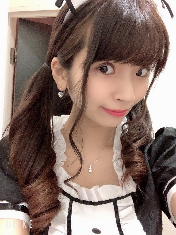 お洋服かわいい きゃりーみさみさ Bar Cheri シェリー 広島市 流川 のガールズバー ポケパラ