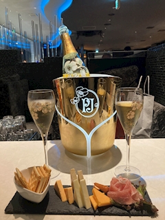 プロフィール写真9・☆°💙  姫     香  💙 *☆｜大阪 熟女キャバクラ・Mrs.J ミナミ